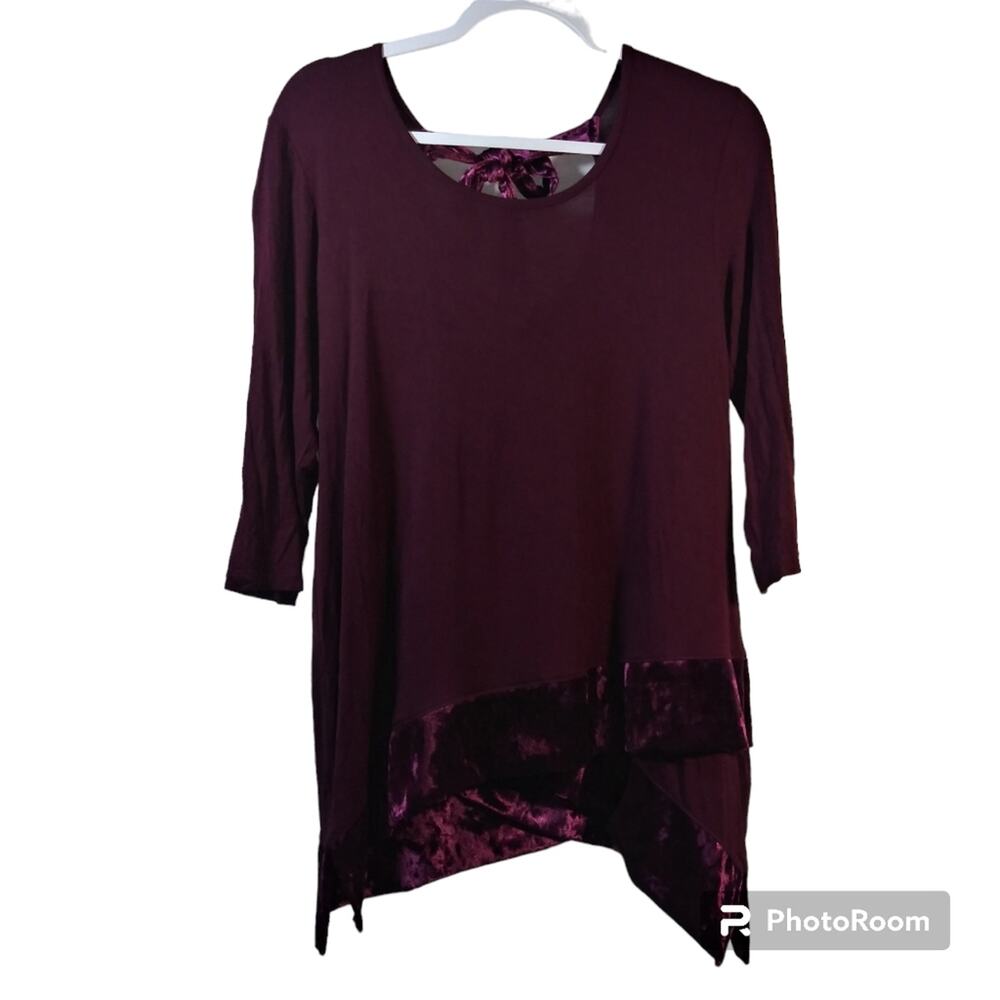 Pebble & Stone Wine Holiday Mixed Media Top Asymmetrical Velvet Trim Size Small